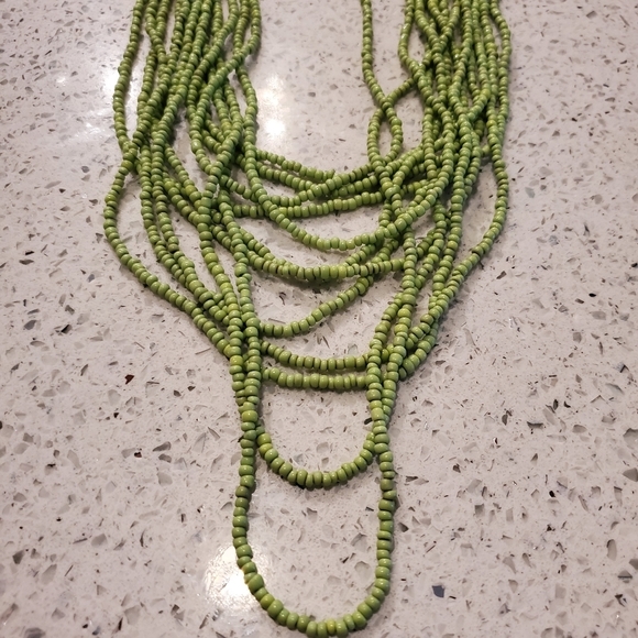 Green Beaded Statement Necklace Long Layered Tiered Tribal Boho Tropical Preppy - Picture 5 of 5